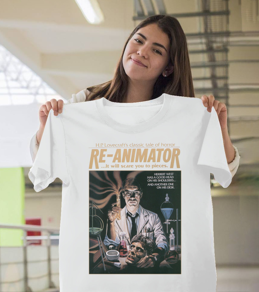 H.P. Lovecraft's Classic Tale of Horror Re-Animator Herbert West Has a Good Head on His Shoulders T-Shirt