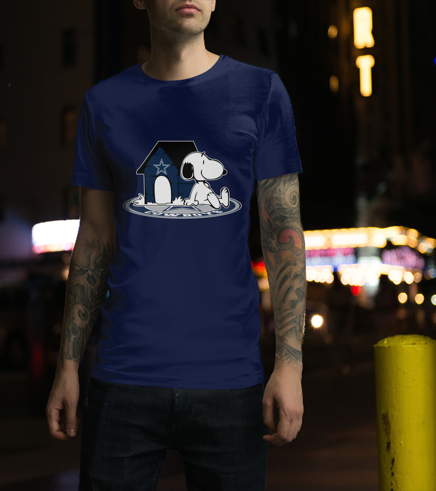 Dallas Cowboys Snoopy Fan Forever T-Shirt