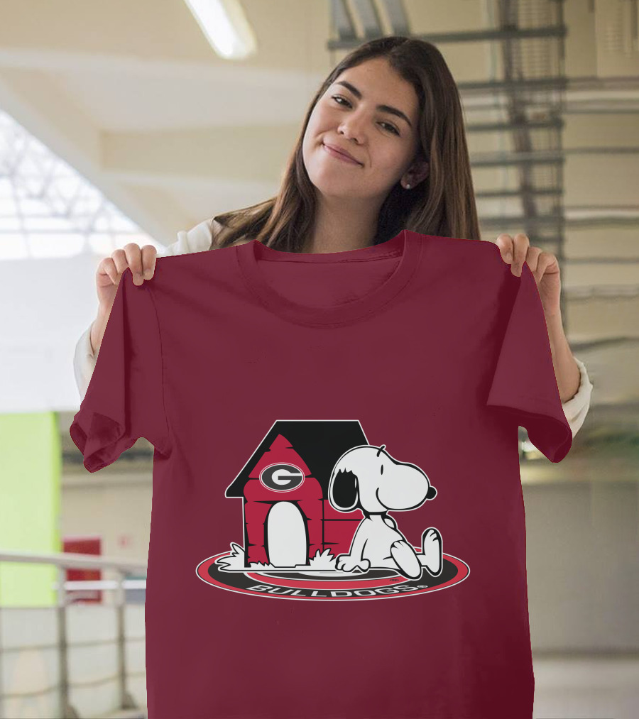 Snoopy Bulldogs Georgia Football Fan Now And Forever T-Shirt