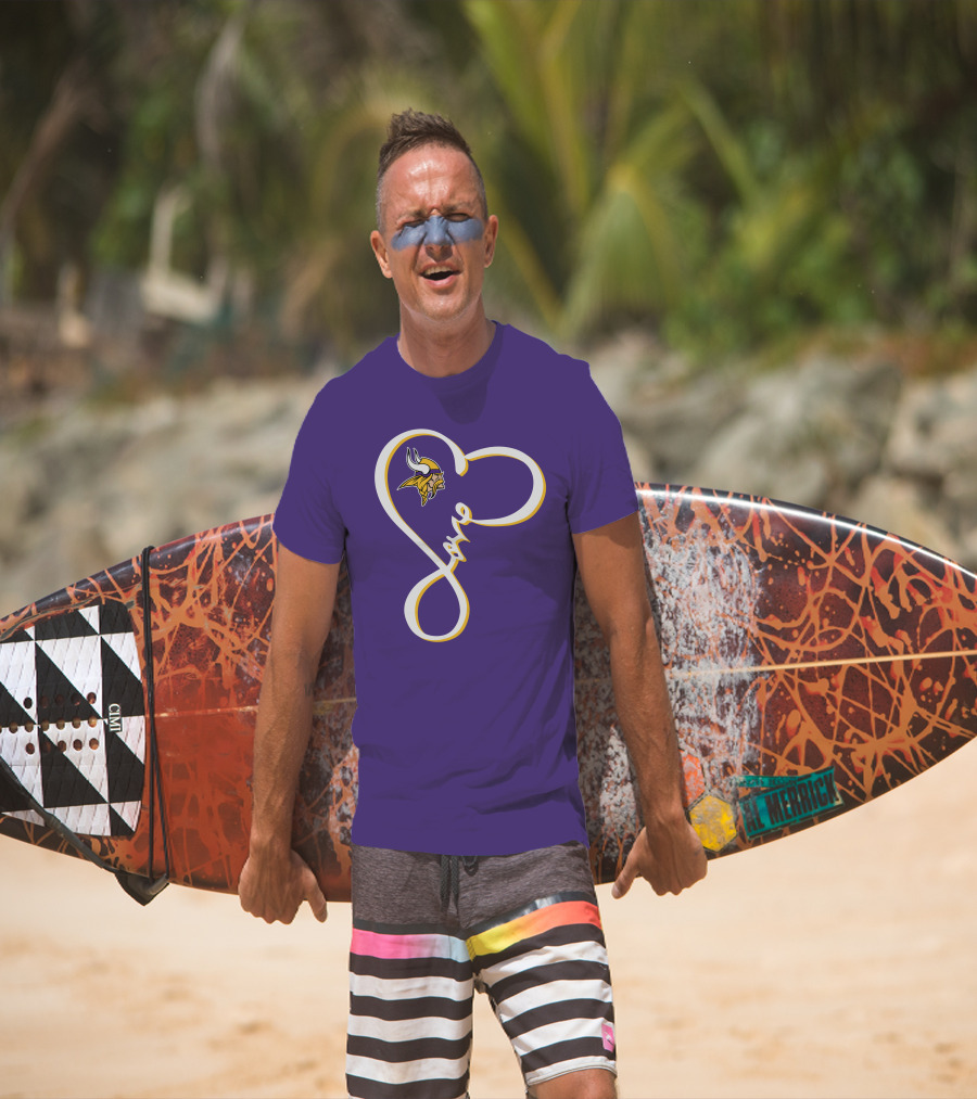 Love Minnesota Vikings Heart T-Shirt