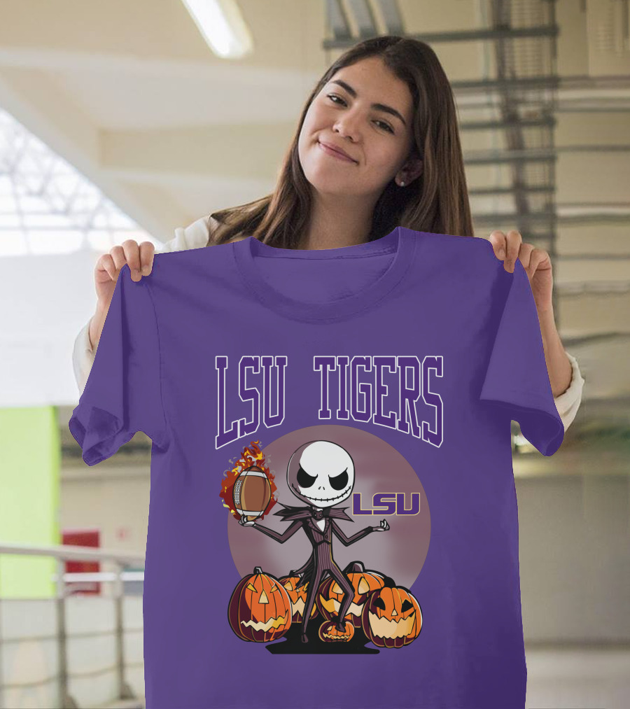 LSU Tigers Jack Skellington Halloween Football Pumpkins T-Shirt