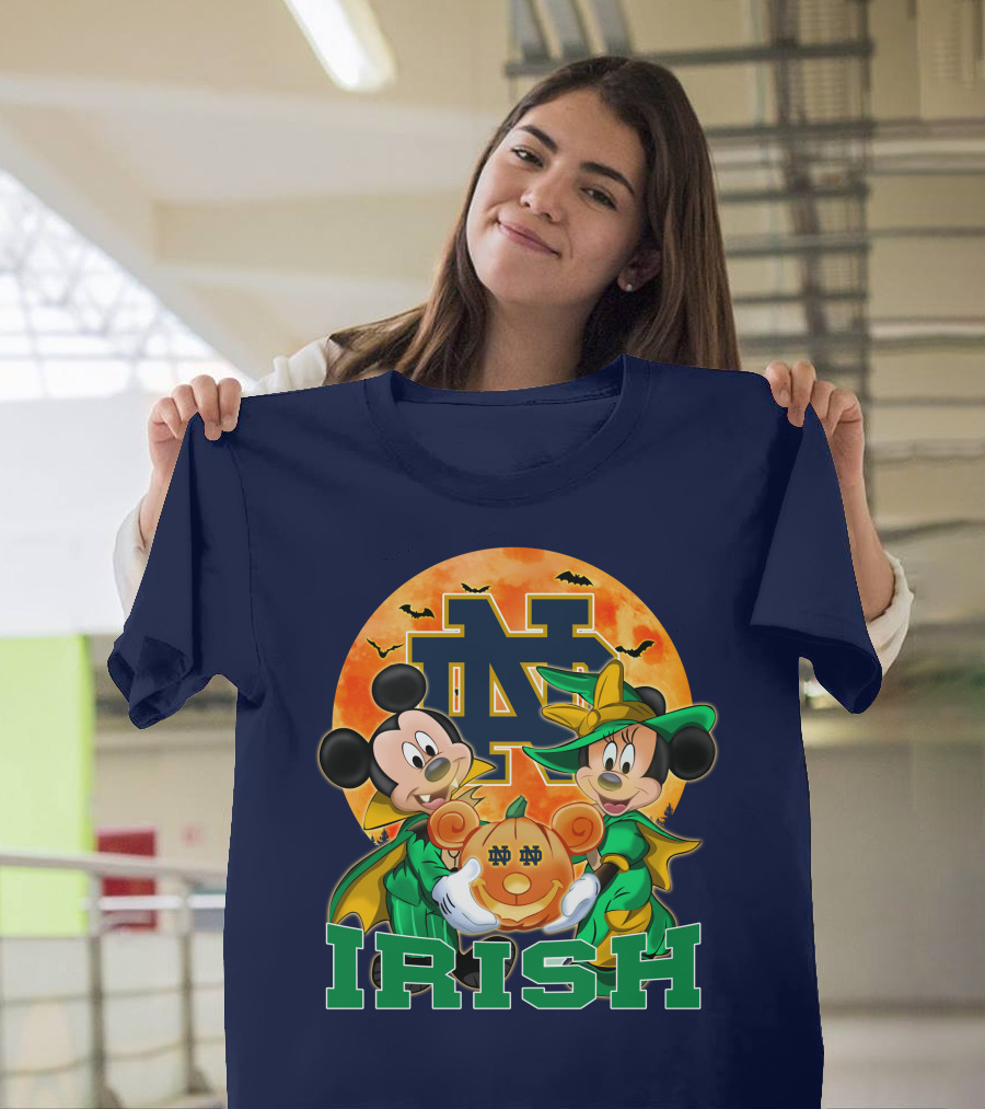 Notre Dame Fighting Irish Mickey Mouse Minnie Mouse Halloween Irish Pumpkin T-Shirt