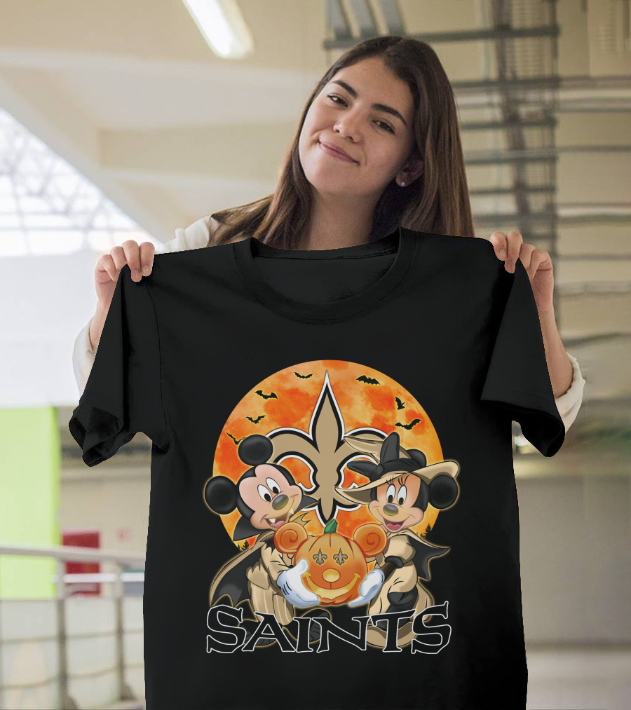 New Orleans Saints Mickey And Minnie Halloween Pumpkin Fleur-de-Lis T-Shirt