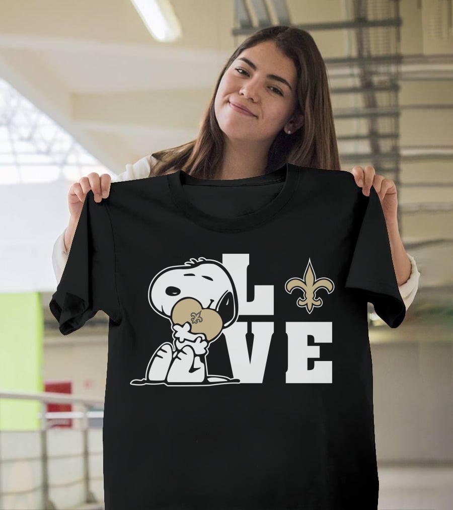 Snoopy Love New Orleans Saints Fleur-De-Lis Heart T-Shirt