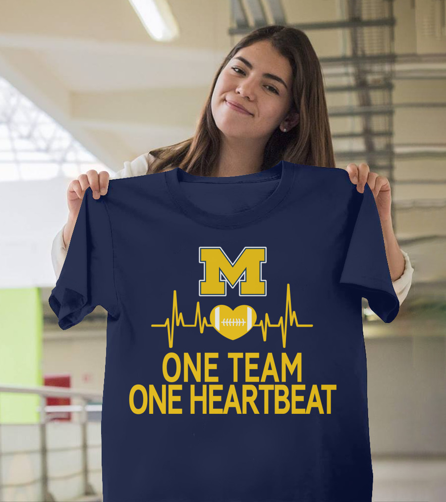 M Michigan Wolverines Football One Team One Heartbeat T-Shirt