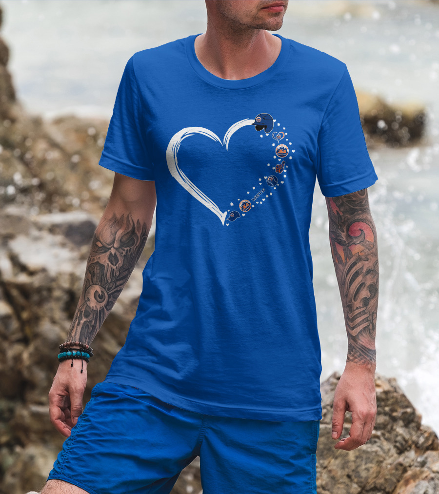 New York Mets Heart Design With Baseball Helmets T-Shirt