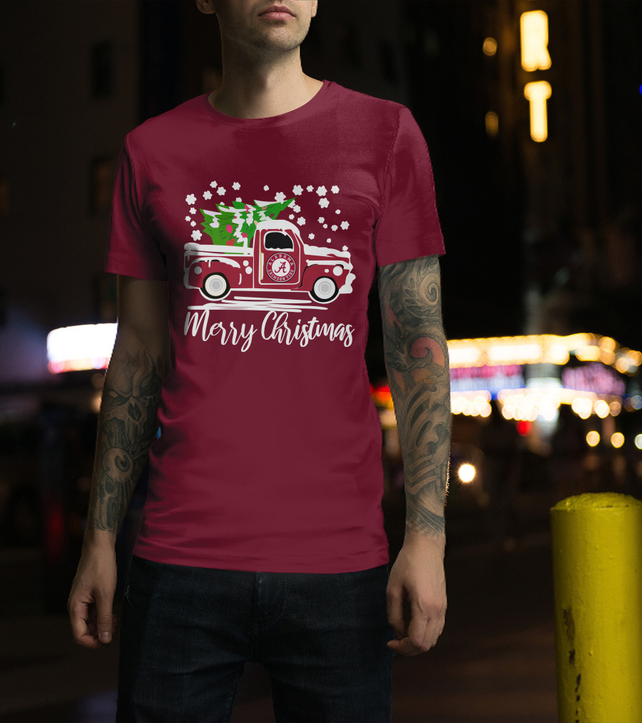 Merry Christmas Alabama Crimson Tide Vintage Truck Snowy Tree T-Shirt