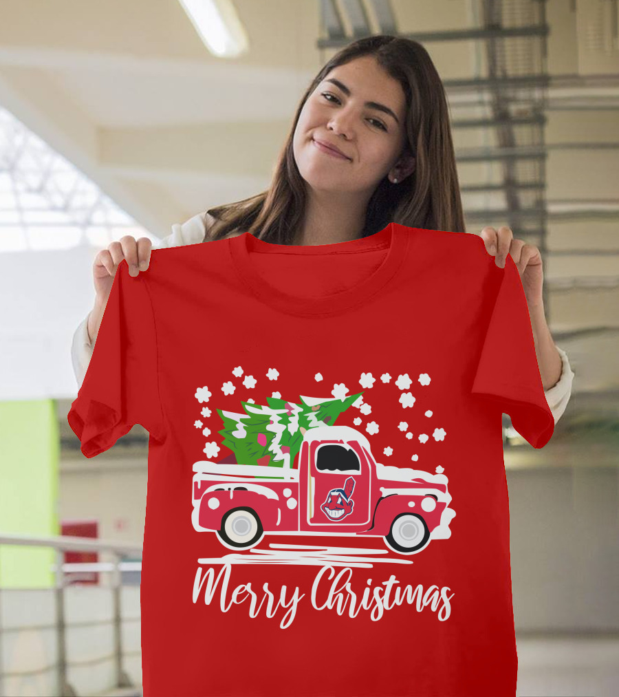 Merry Christmas Cleveland Indians Vintage Car With Tree T-Shirt
