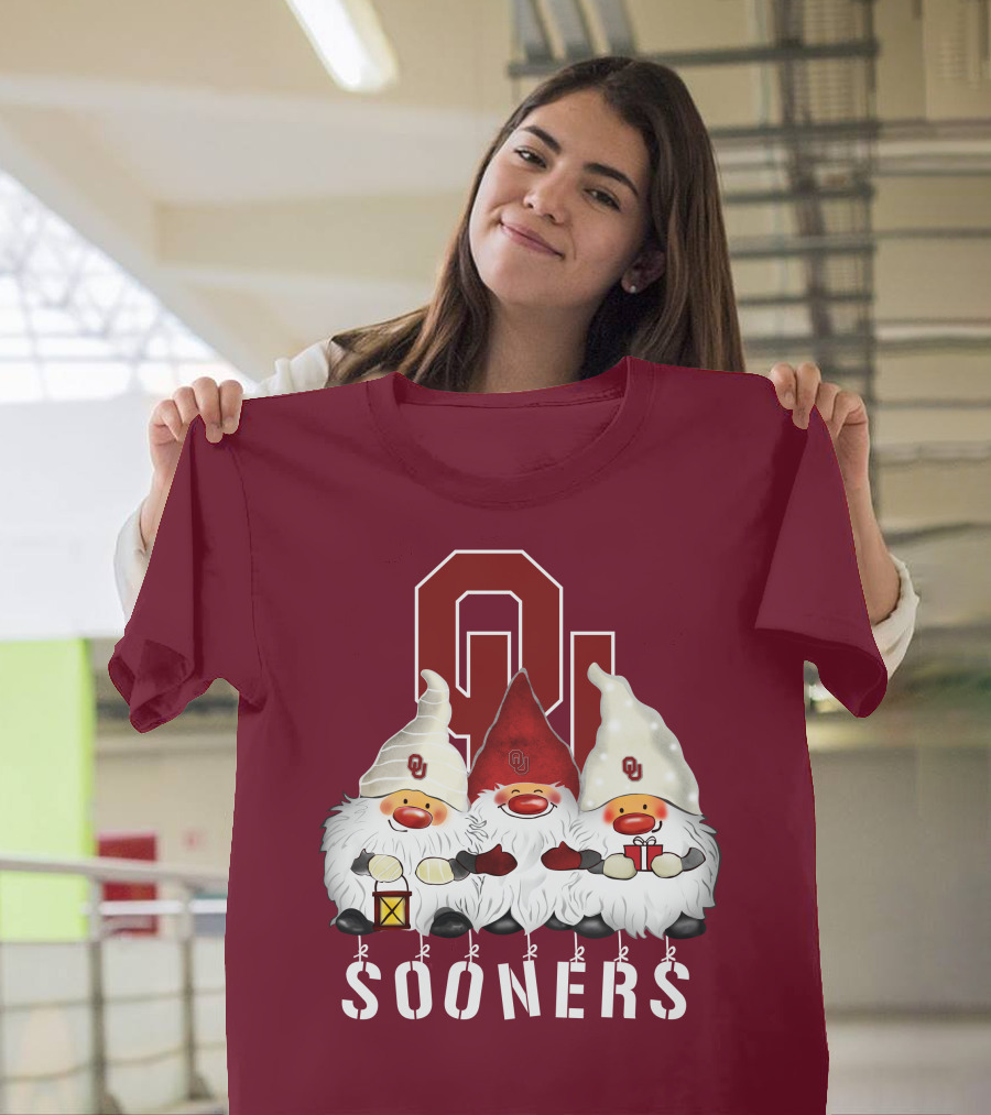 Oklahoma Sooners Christmas Gnomes Happy Holidays T-Shirt
