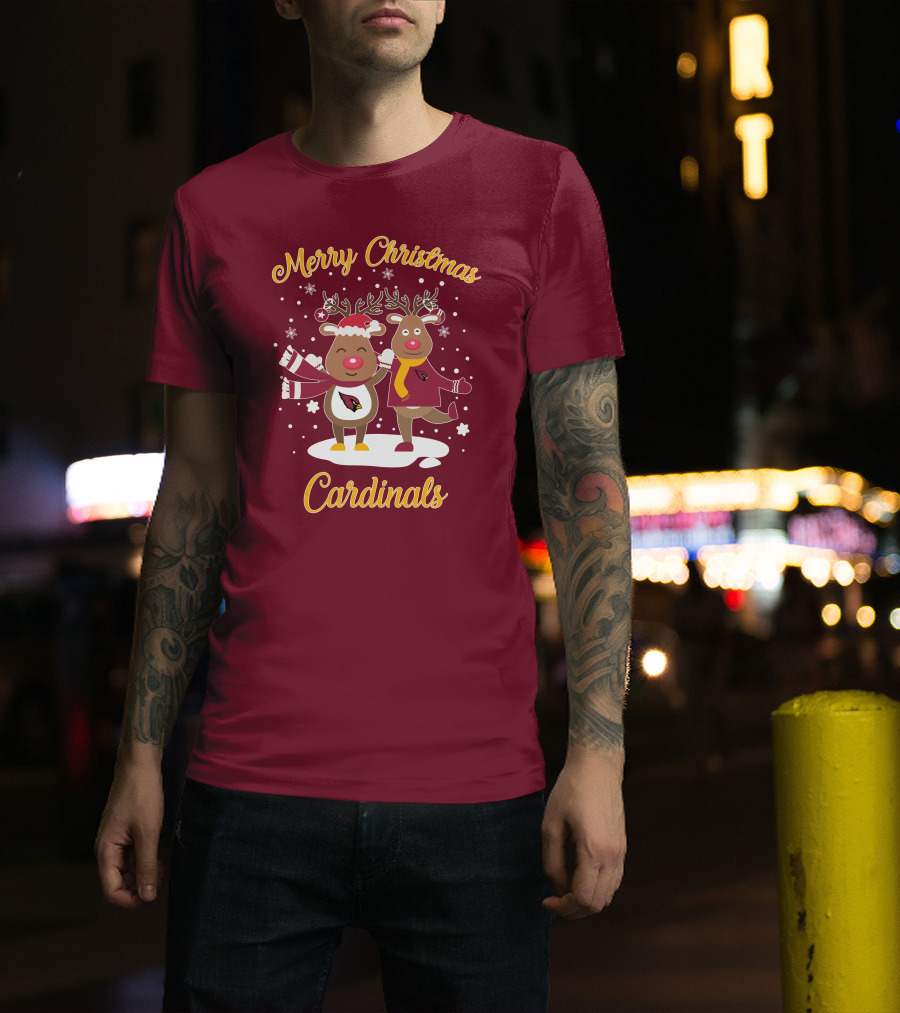 Merry Christmas Cardinals Reindeer Funny Christmas T-Shirt