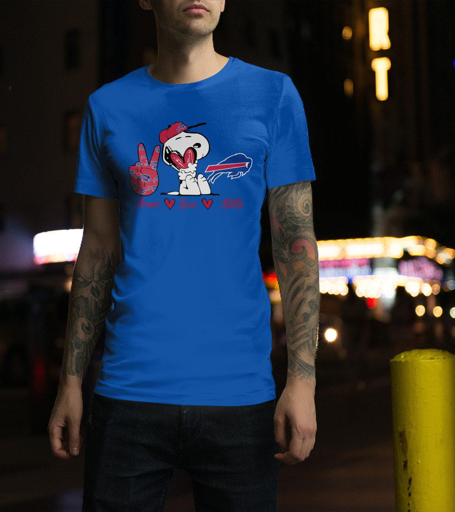 Peace Love Buffalo Bills Snoopy Holding Hearts T-Shirt