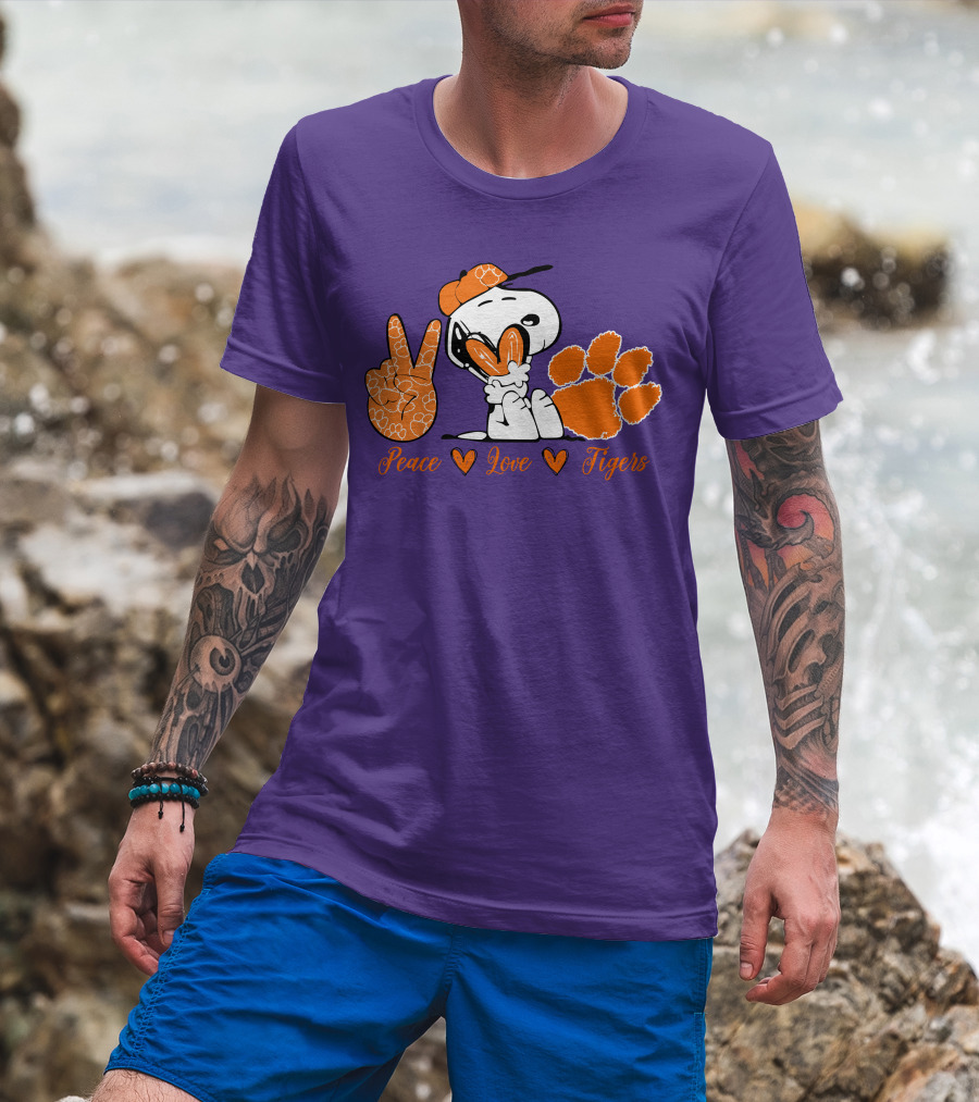 Peace Love Clemson Tigers Snoopy With Paw Print And Heart Icons T-Shirt