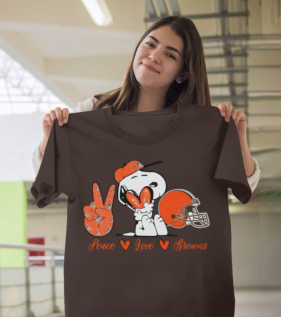 Peace Love Browns Snoopy Cleveland Browns Helmet T-Shirt