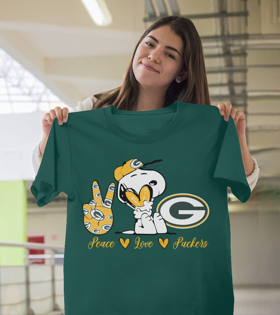 Peace Love Packers Snoopy Green Bay Packers T-Shirt