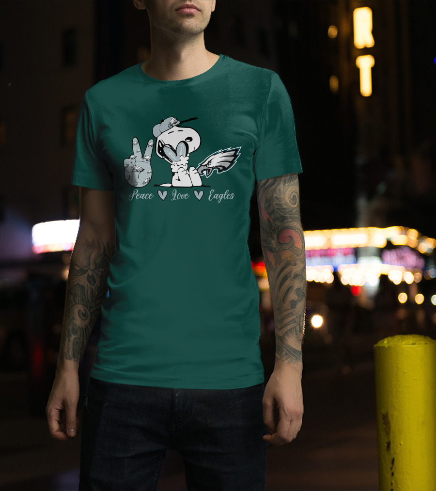 Peace Love Snoopy Philadelphia Eagles T-Shirt