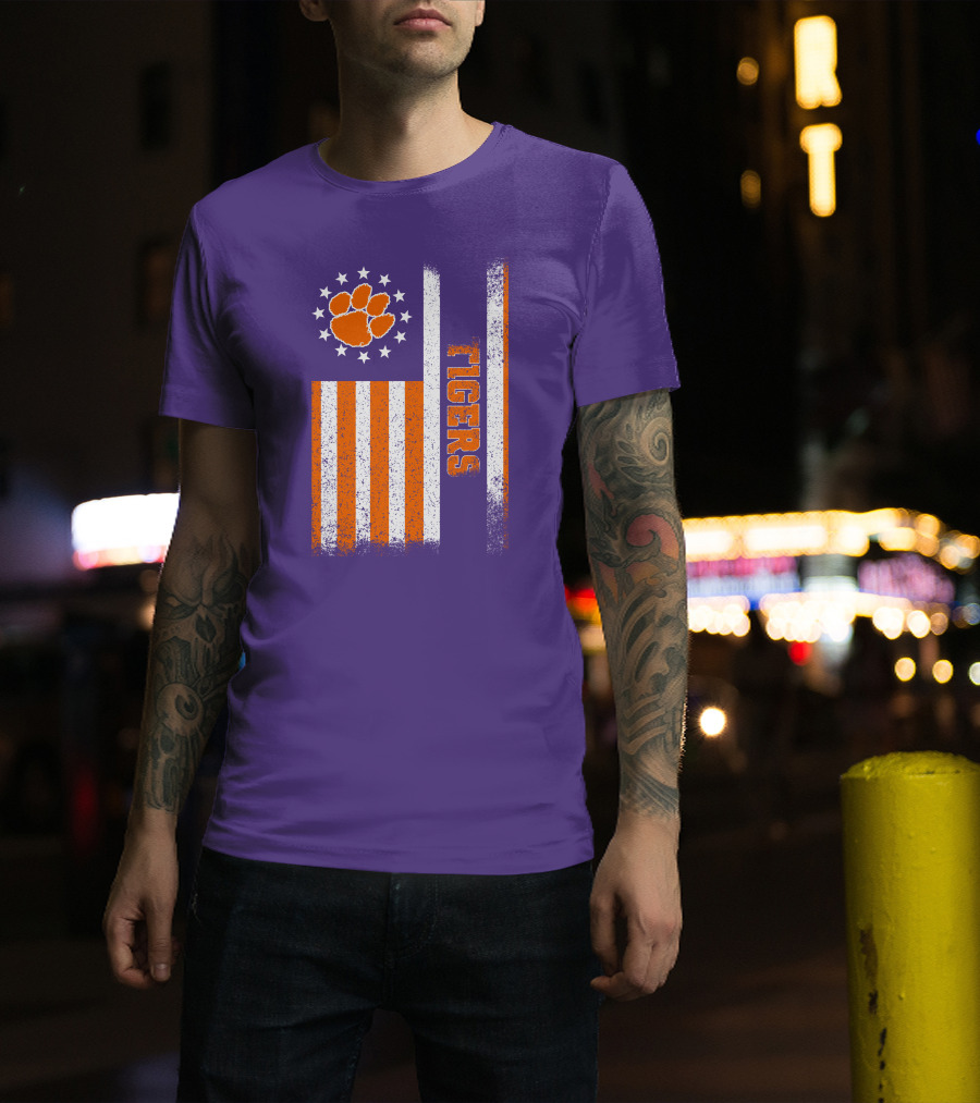 Clemson Tigers American Flag Paw Print T-Shirt