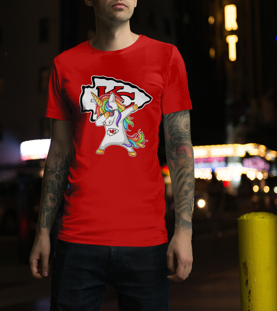 Kansas City Chiefs Unicorn Dabbing KC Logo Rainbow Mane T-Shirt