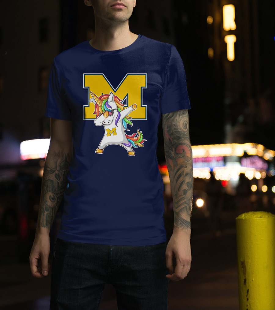 Michigan Wolverines Unicorn Dabbing M T-Shirt