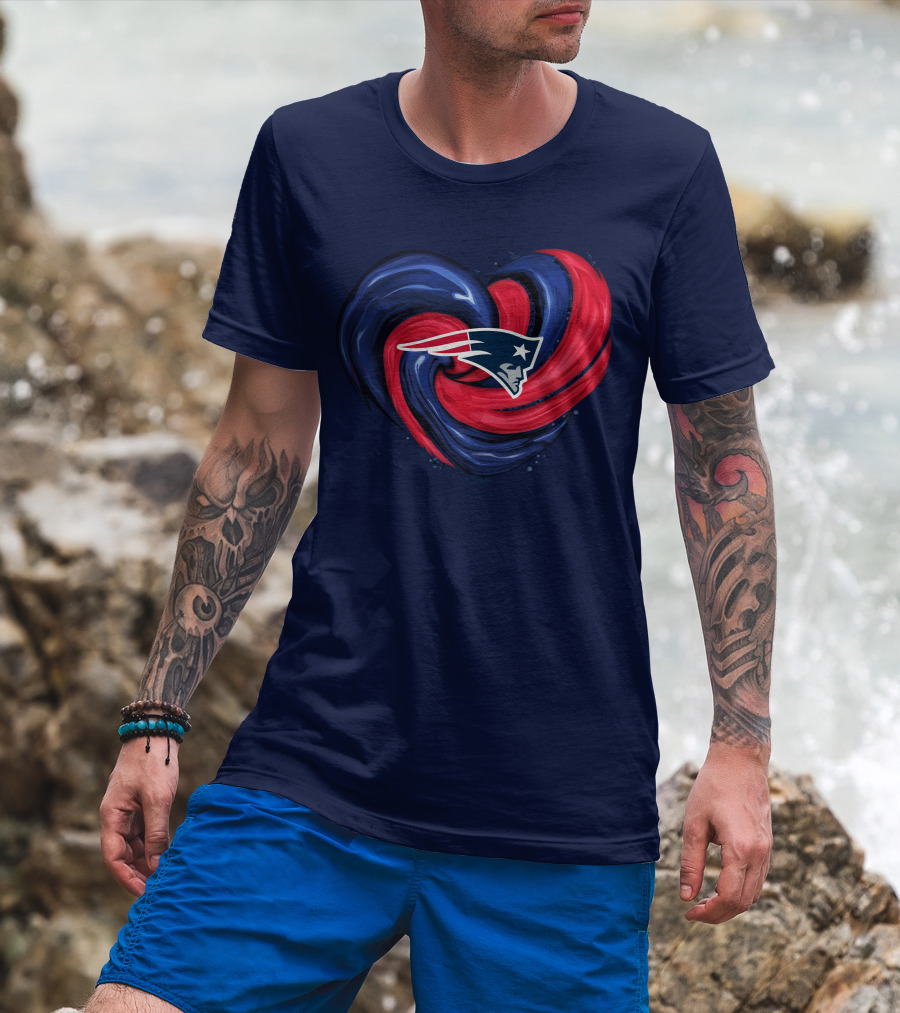 New England Patriots Heart Swirl T-Shirt