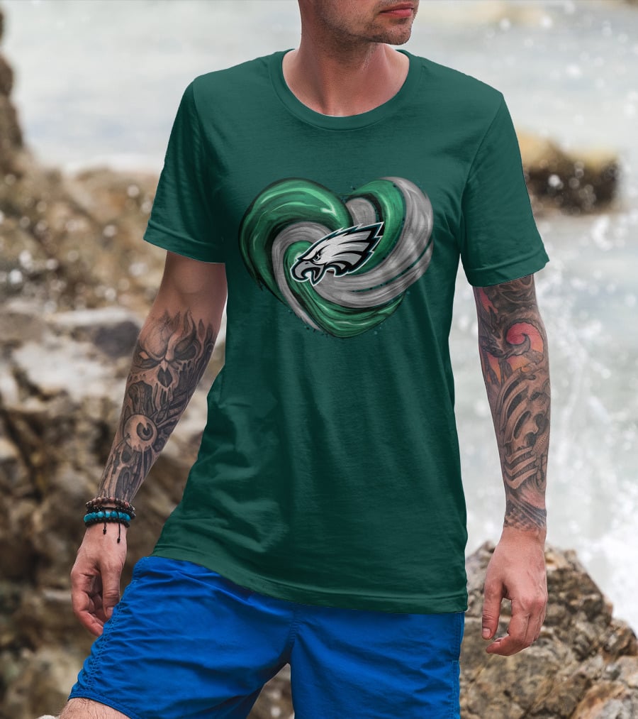 Philadelphia Eagles Heart Swirl T-Shirt
