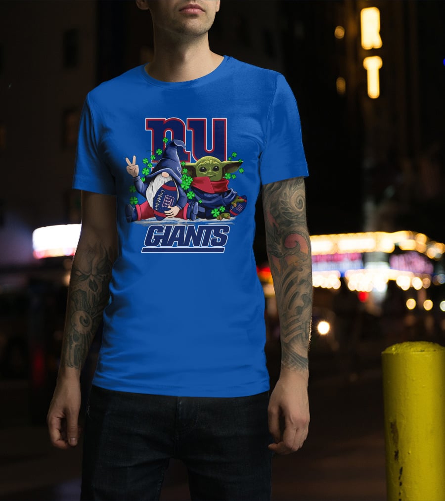 New York Giants Leprechauns Gnomes Baby Yoda Football Clover T-Shirt