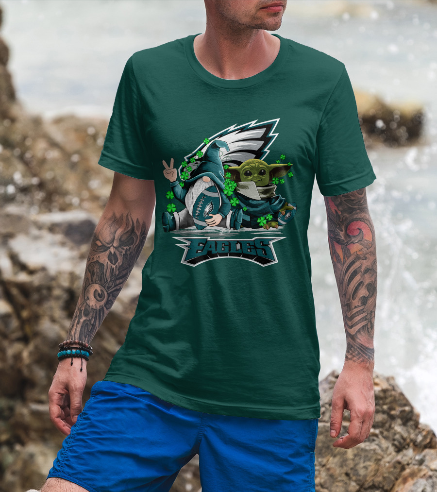 Philadelphia Eagles Leprechauns Gnomes Baby Yoda Hug Football T-Shirt