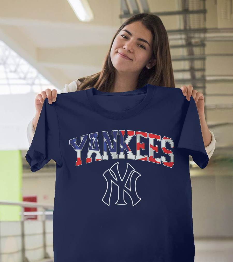 YANKEES American Flag NY T-Shirt