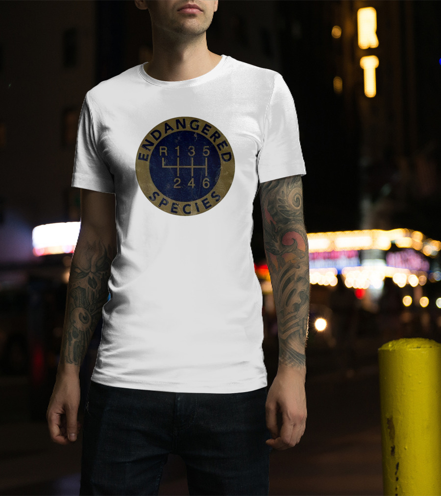Endangered Species R 135246 Vintage Gear Shift Emblem T-Shirt