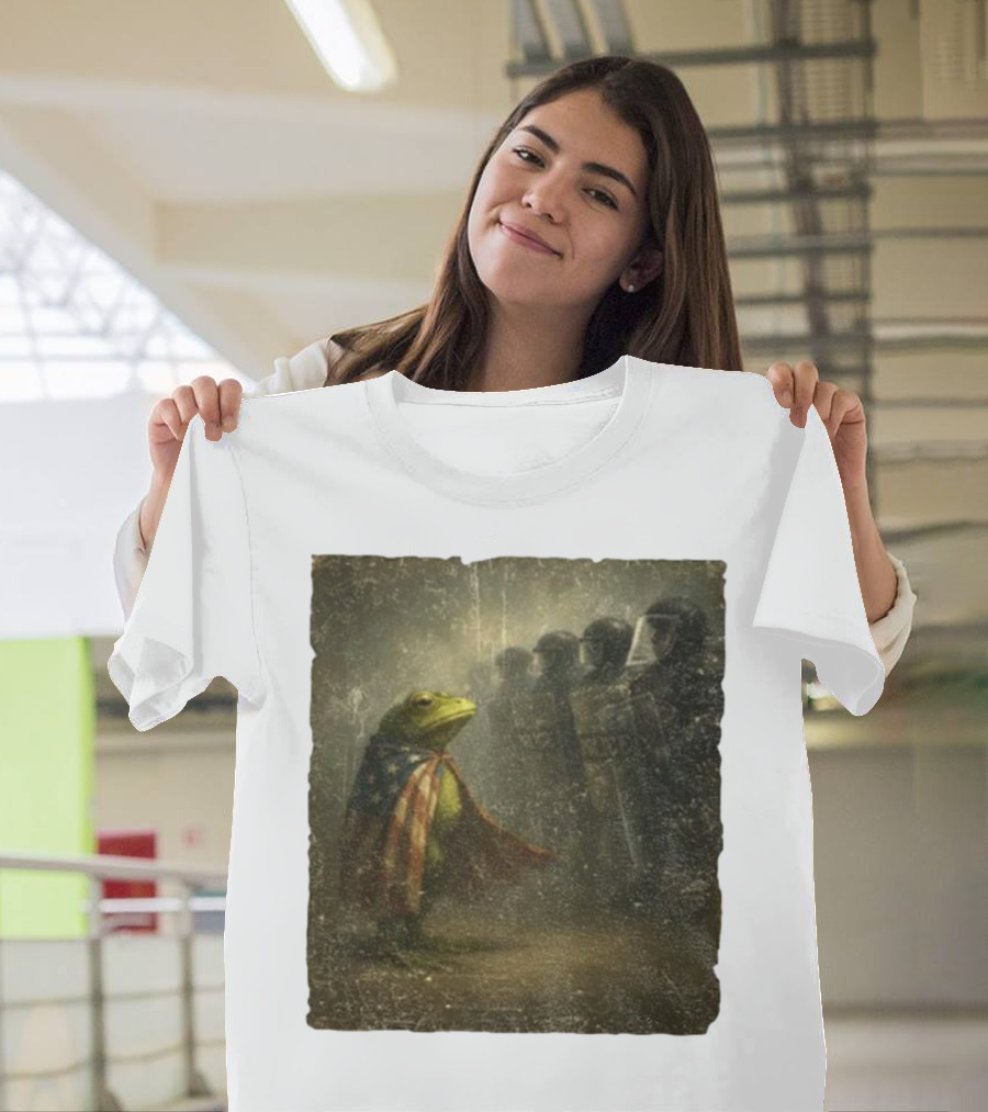 Portland Frog American Flag Protest Against Riot Police Equality T-Shirt