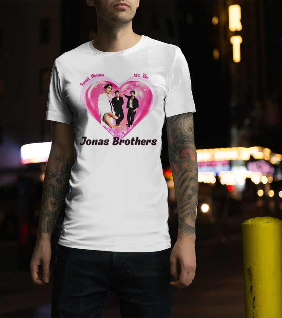 Sweet Mama It's The Jonas Brothers Boyband Vintage Heart Design T-Shirt