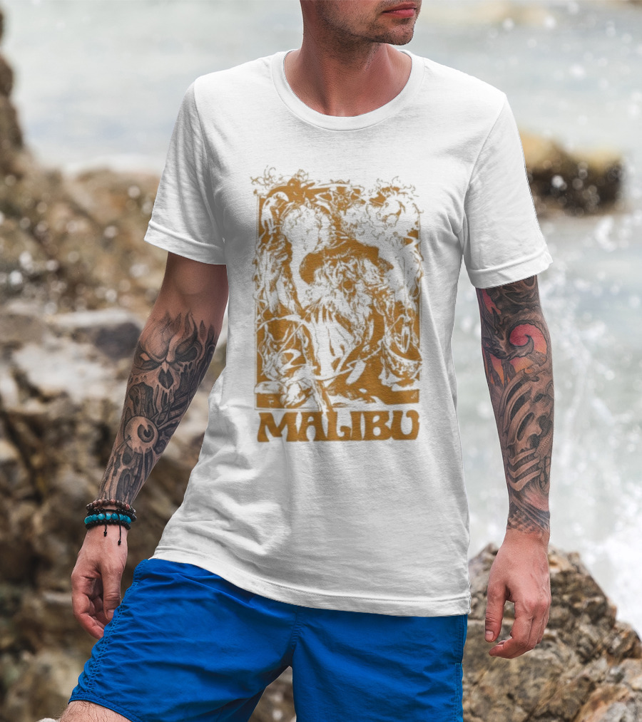Malibu Wizard Mystical Floral Art Vintage Style T-Shirt