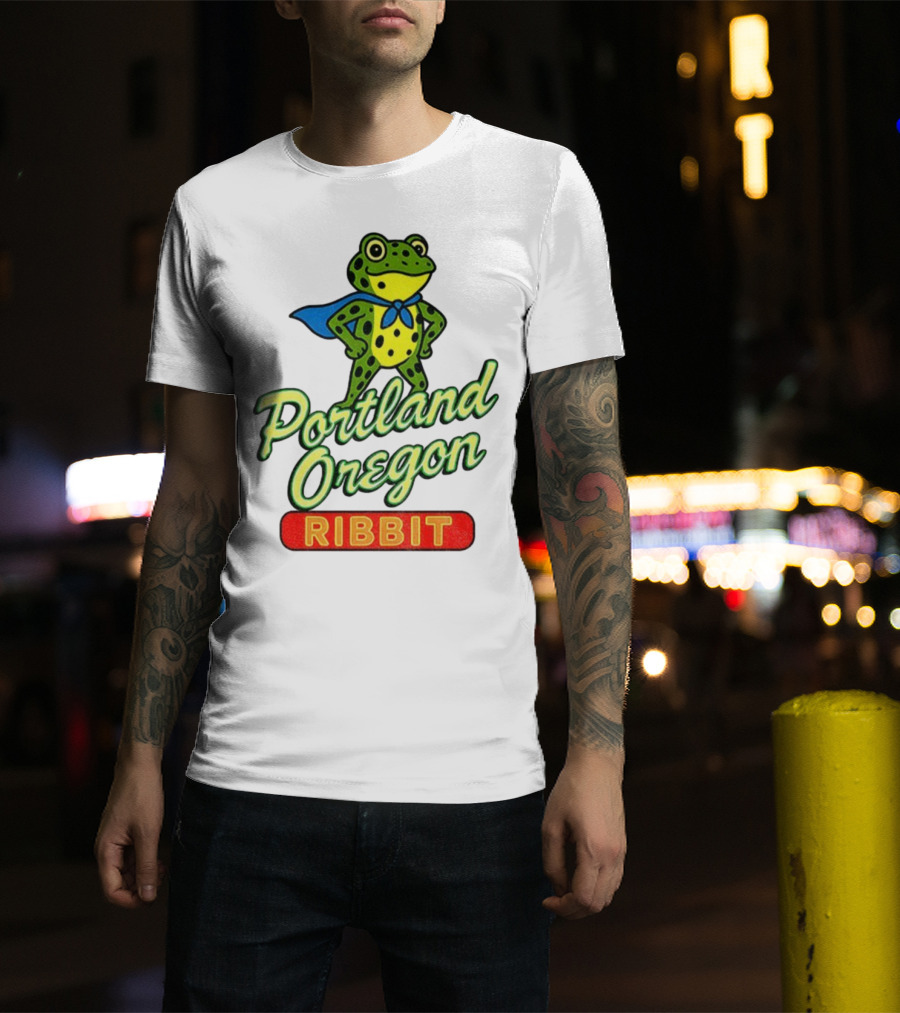 Portland Oregon Ribbit Frog Superhero Retro Style T-Shirt
