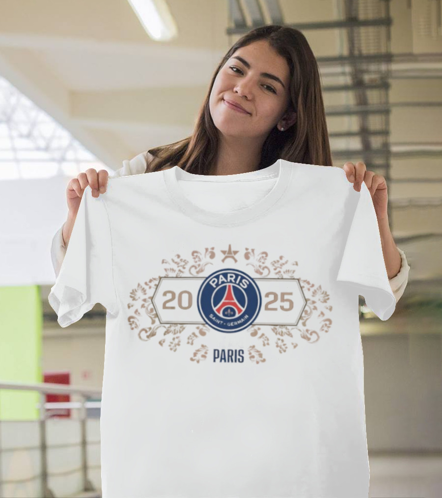 Paris Saint-Germain 2025 Champions D’Europe Team Iconic Season T-Shirt