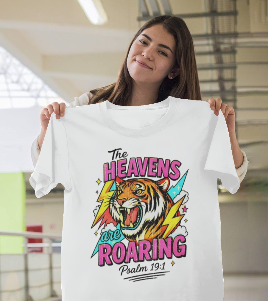 Tigers The Heavens Are Roaring Psalm 19:1 90s Style T-Shirt