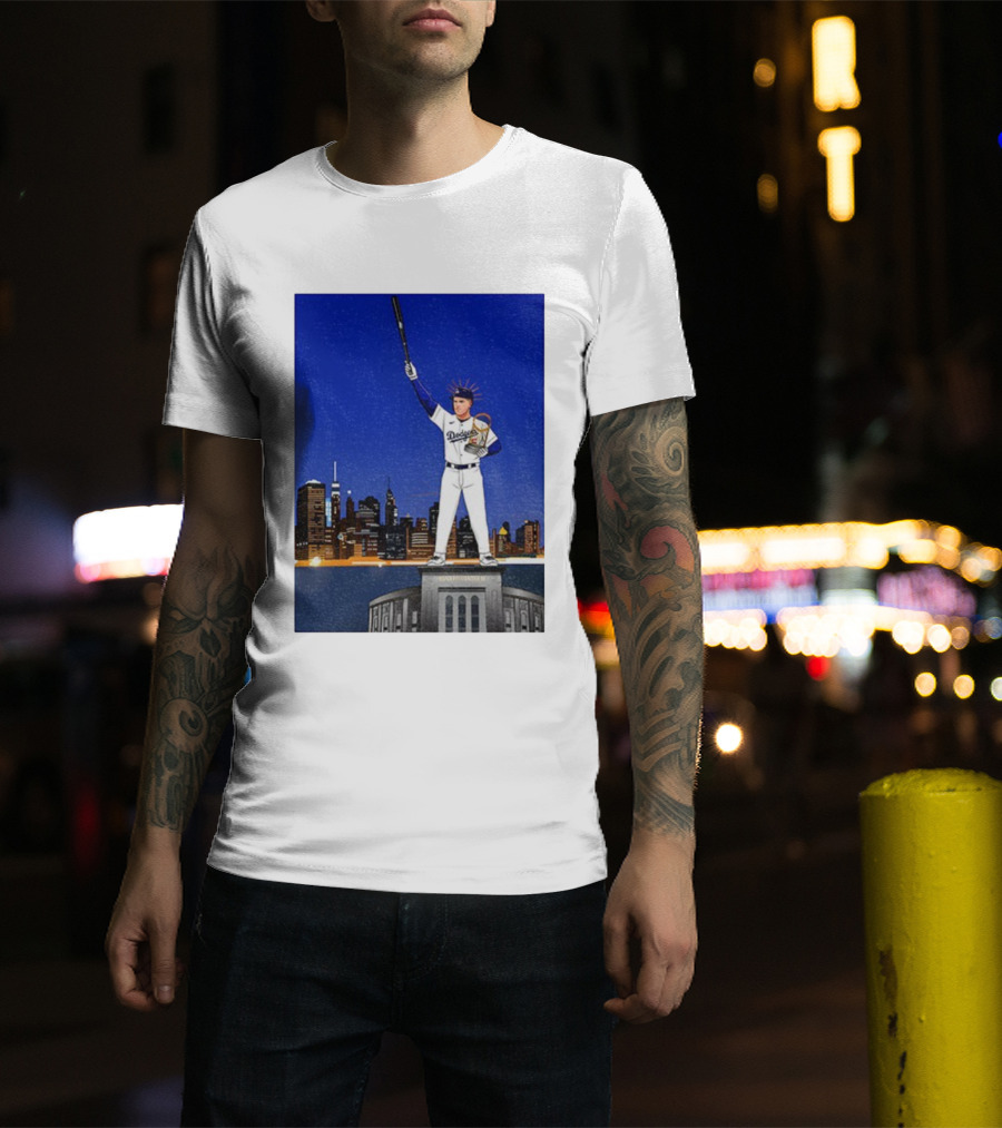 Freddie Freeman Dodgers Statue Of Liberty New York Skyline 2024 MVP T-Shirt