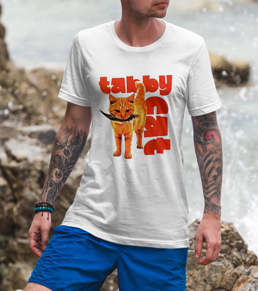 Tabby Cat Holding Fish Meme Retro Font T-Shirt