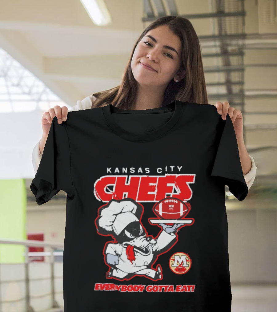 Kansas City Chefs Everybody Gotta Eat NFL Football 2025 T-Shirt