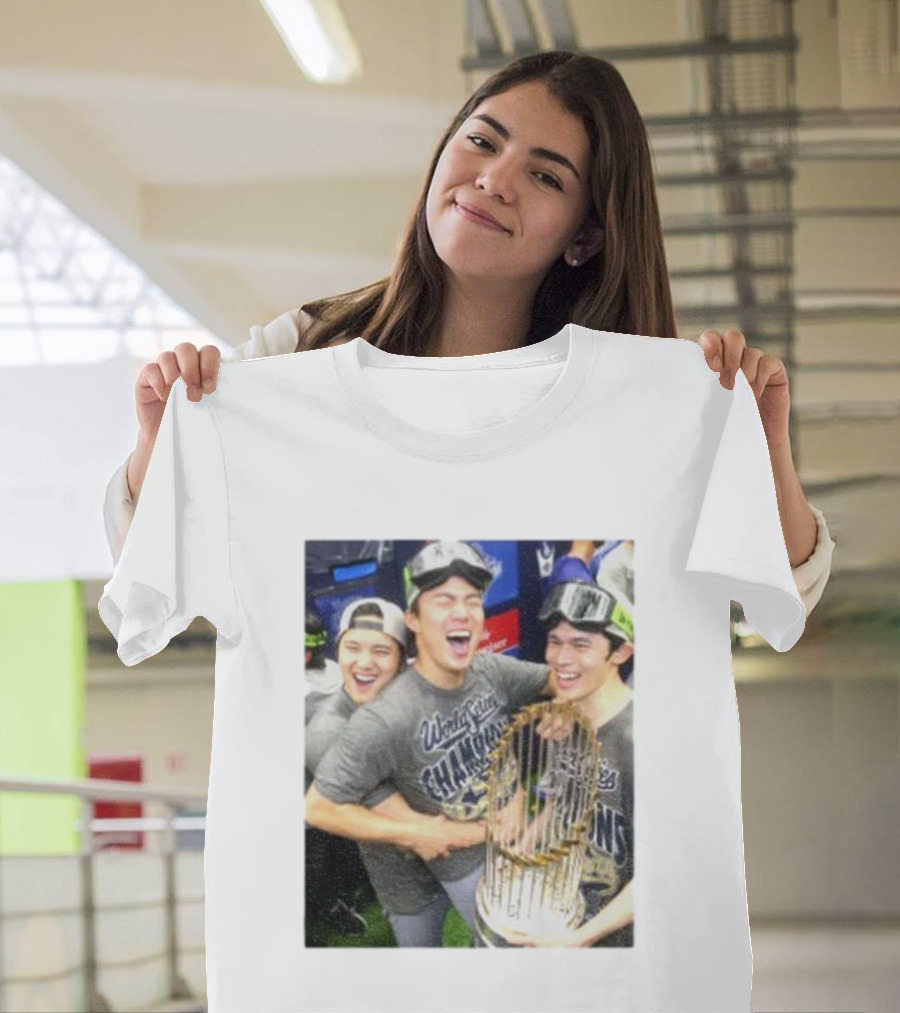 Los Angeles Dodgers World Series Champions 2025 Celebration Moment T-Shirt