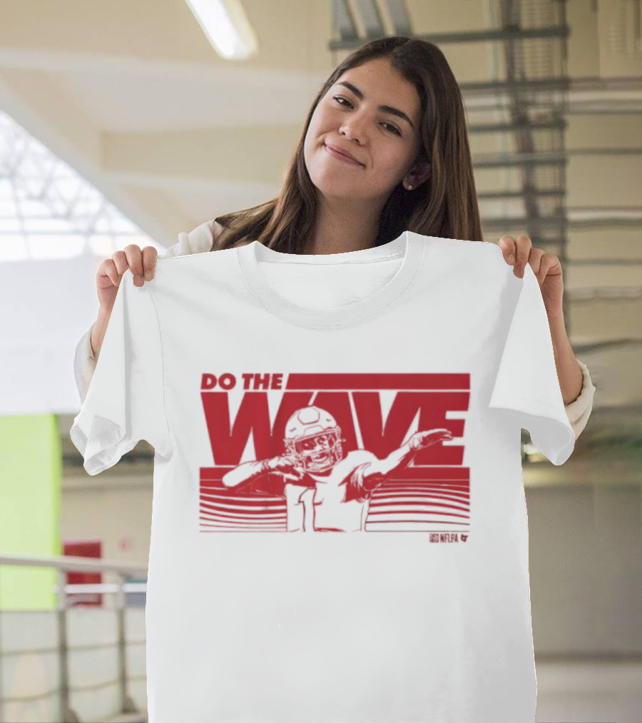 Xavier Worthy Do The Wave Texas Longhorns Victory Celebration T-Shirt