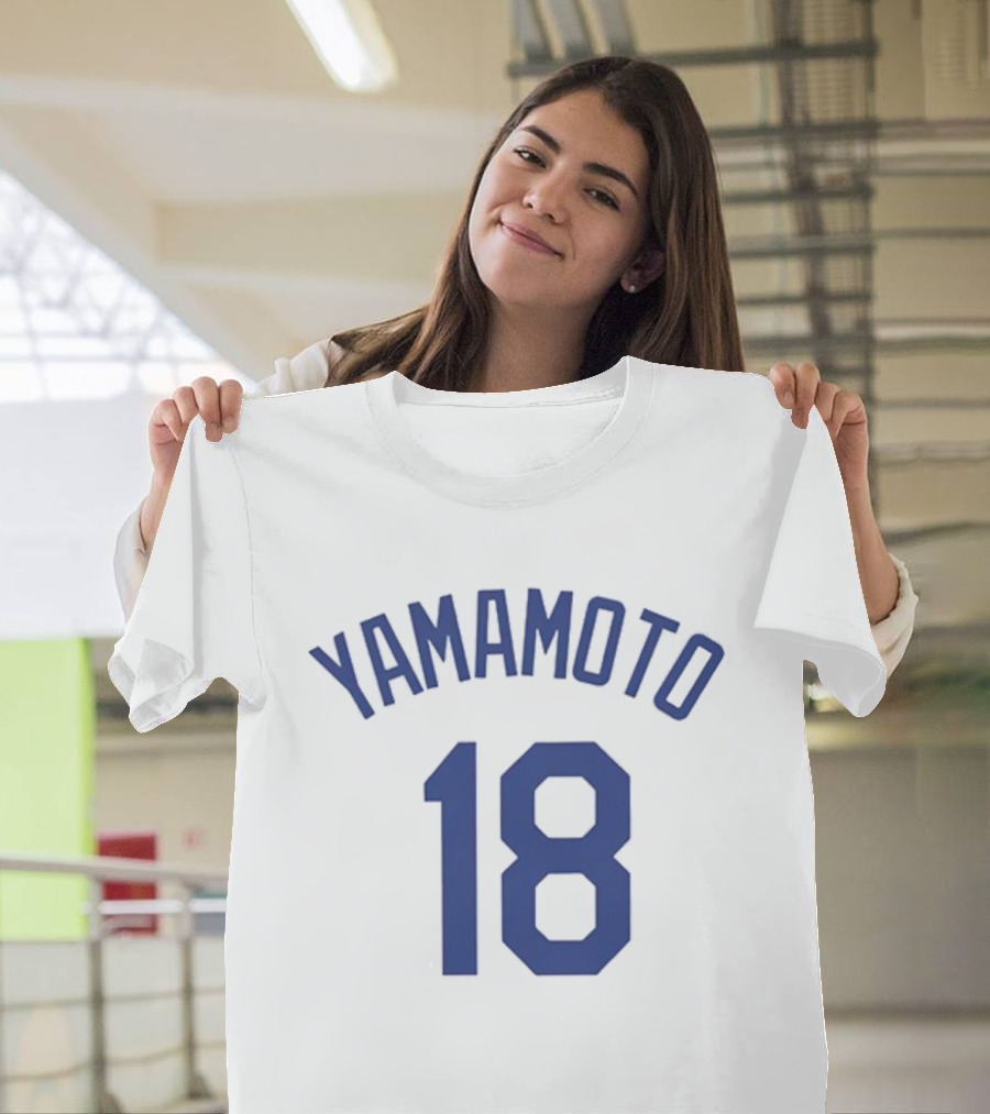 Yoshinobu Yamamoto 18 Los Angeles Dodgers MVP Cartoon T-Shirt