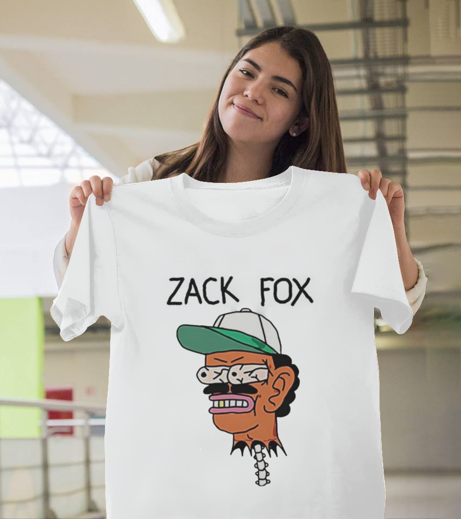 Zack Fox Bug-Eyed Head With Cap And Spinal Detail T-Shirt