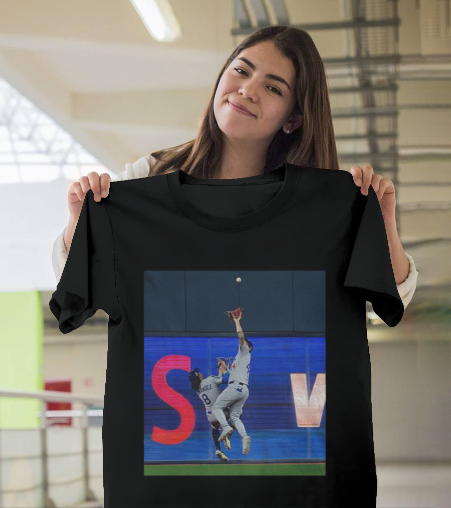 Kike Hernandez Andy Pages Dodgers Catch MLB World Series Action T-Shirt