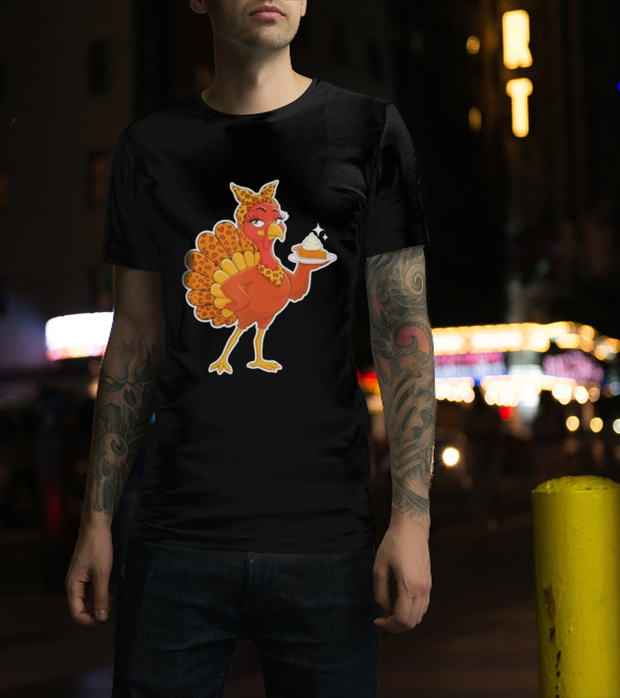 Leopard Print Turkey With Pumpkin Pie Thanksgiving T-Shirt