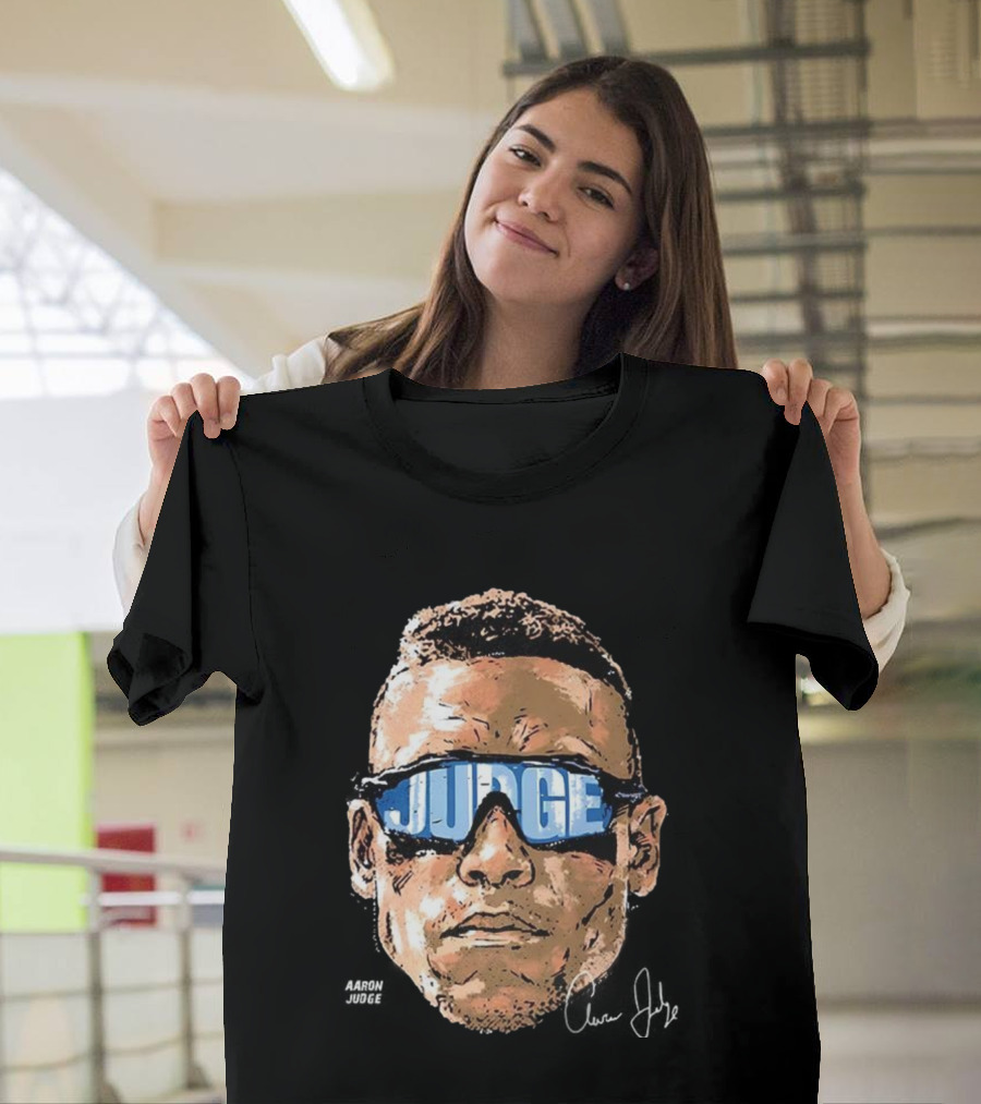 Aaron Judge New York Yankees Baseball Big Head Glasses Judge Signature T-Shirt