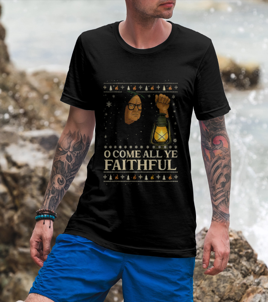 O Come All Ye Faithful Funny Traitors Christmas Sweater Lantern Design T-Shirt