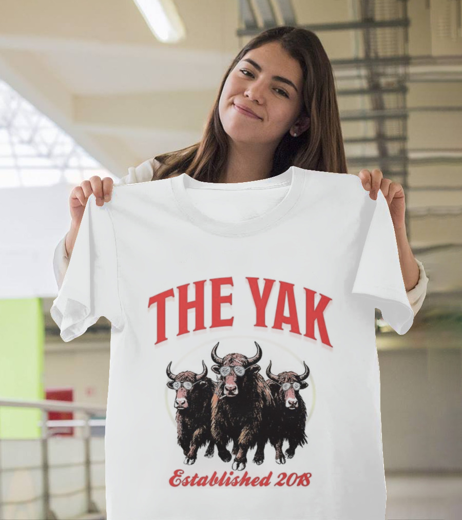 The Yak Established 2018 Bulls Podcast Dave Portnoy T-Shirt