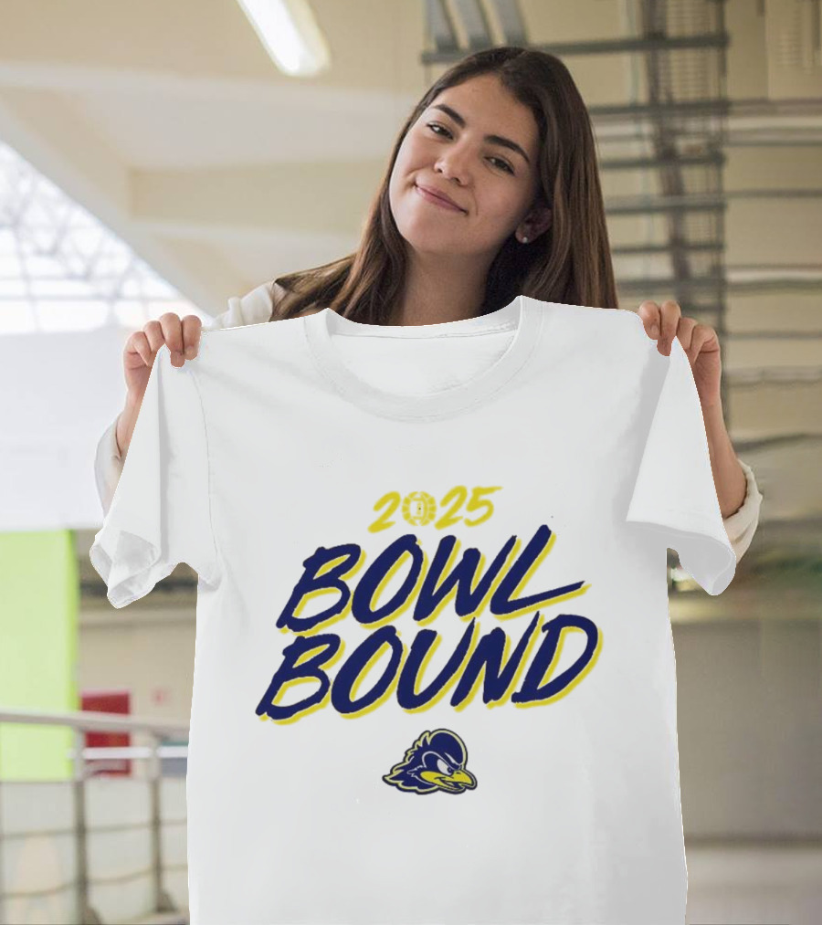 Delaware Fightin’ Blue Hens 2025 Bowl Bound Football Team Spirit T-Shirt