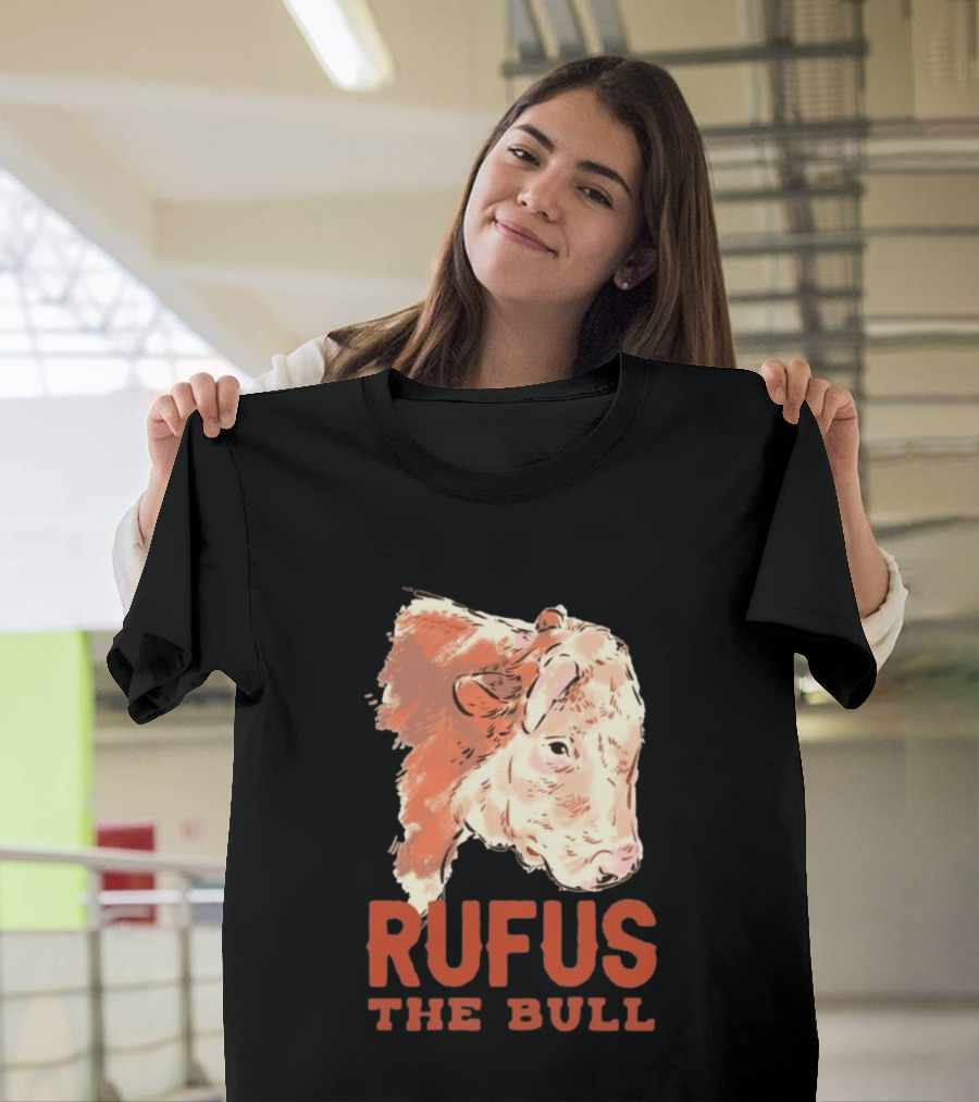 Rufus The Bull Cow Retro Style Rustic T-Shirt