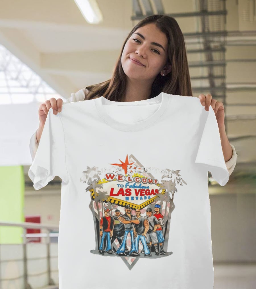 Count's Kustoms Welcome To Fabulous Las Vegas Nevada Sign With Crew Illustrations T-Shirt