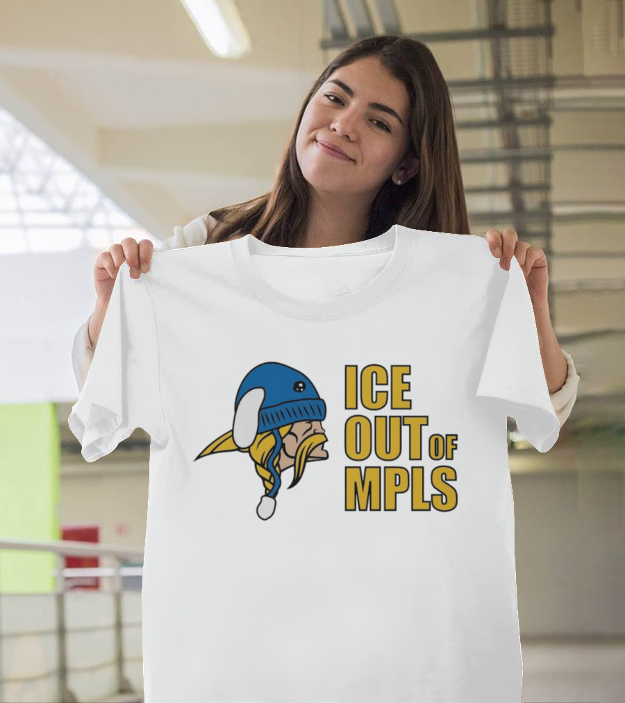 ICE Out Of MPLS Minnesota Vikings Fan T-Shirt